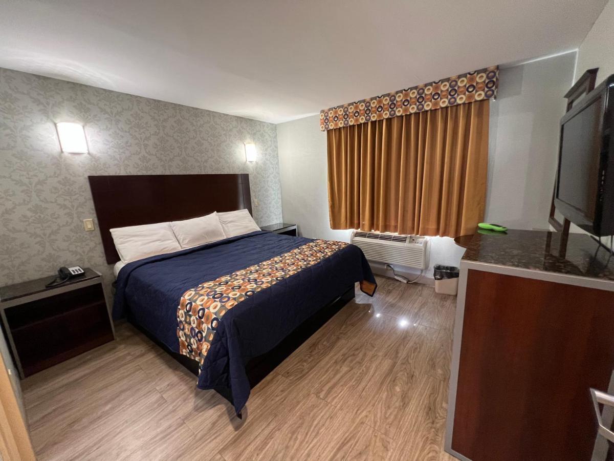 Atlantic Motor Inn New York Bagian luar foto